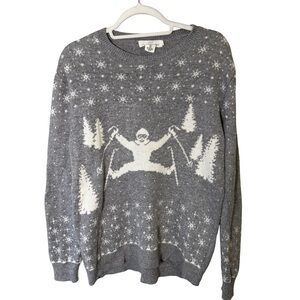 H&M Gray Ski Motif Crewneck Sweater Size S Fair Isle Holiday Snowflake Cozy